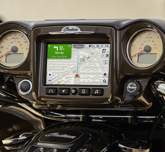 OBRAZOVKA S RIDE COMMAND